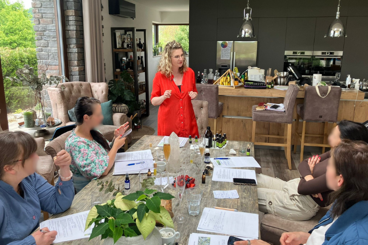 Zuzana Kulichová Melissia Trenčín workshop zážitková aromaterapia